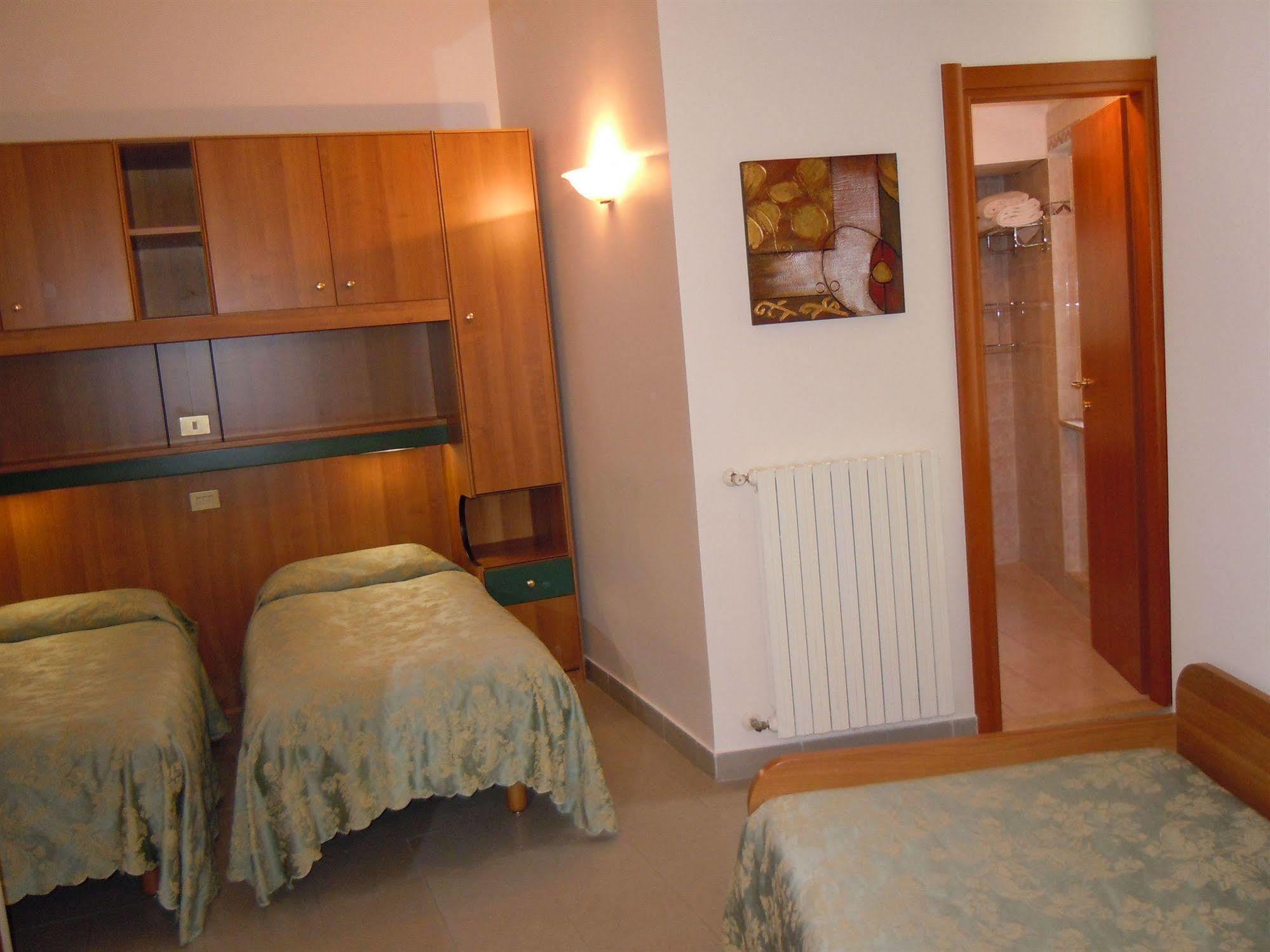 Hotel Papa Germano Rom Exteriör bild